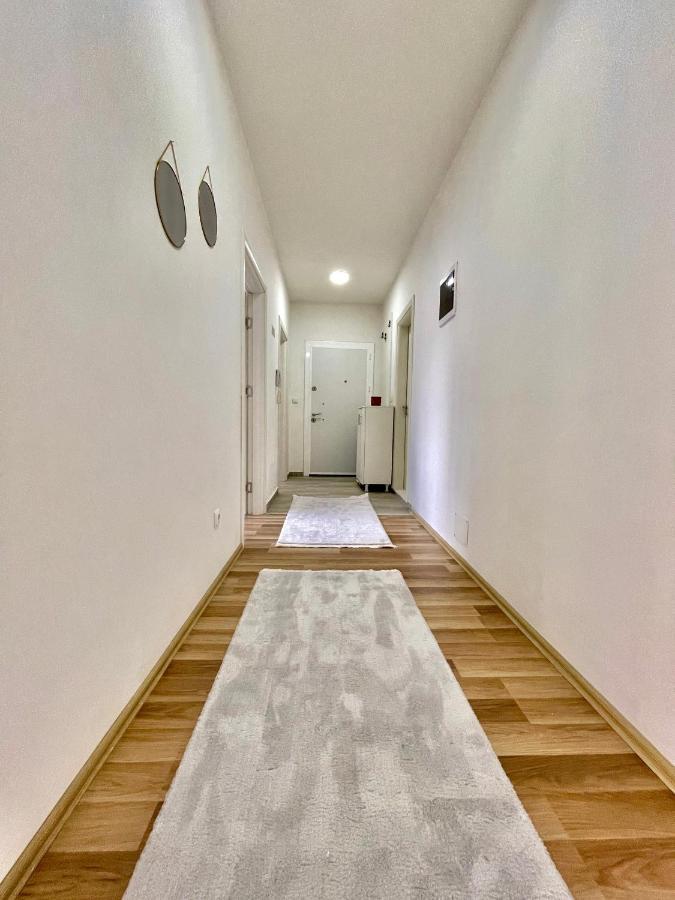 Entire Apartment - Near The Center Prishtinë Exterior photo